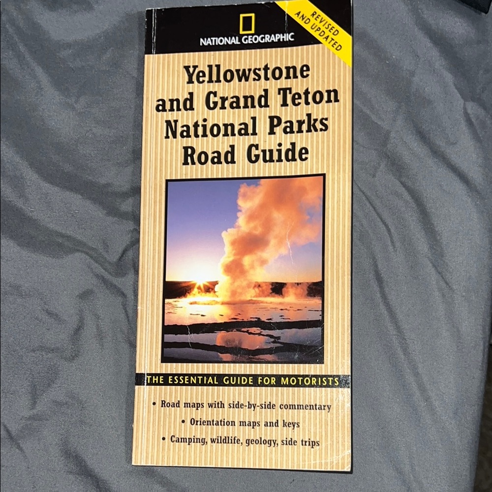 Yellowstone and Grand Teton National Parks Road Guide